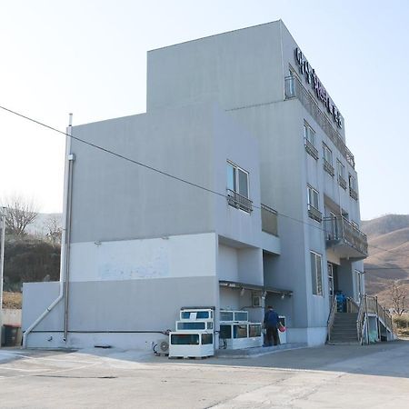 Hotel Mangsang Beach Pension Gangneung Exterior foto